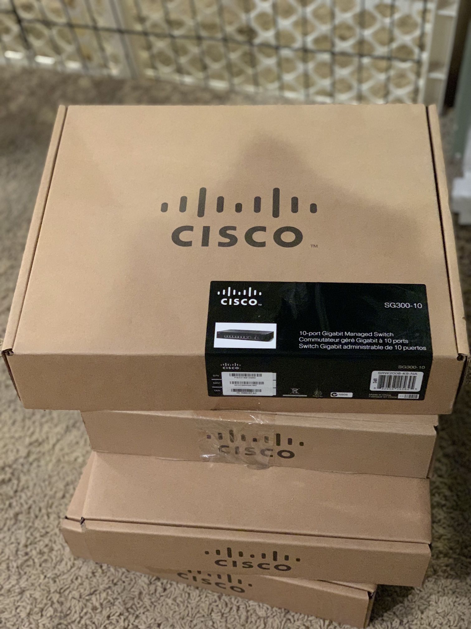 Cisco SG300 -10 Port Gigabit Managed Network Switch