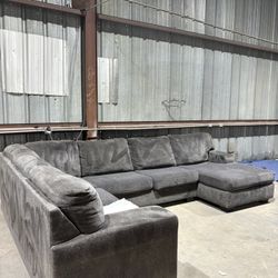 Nice Ashley Sectional Couch missing a Cushion Cover 