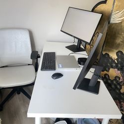 White IKEA LAGKAPTEN desk