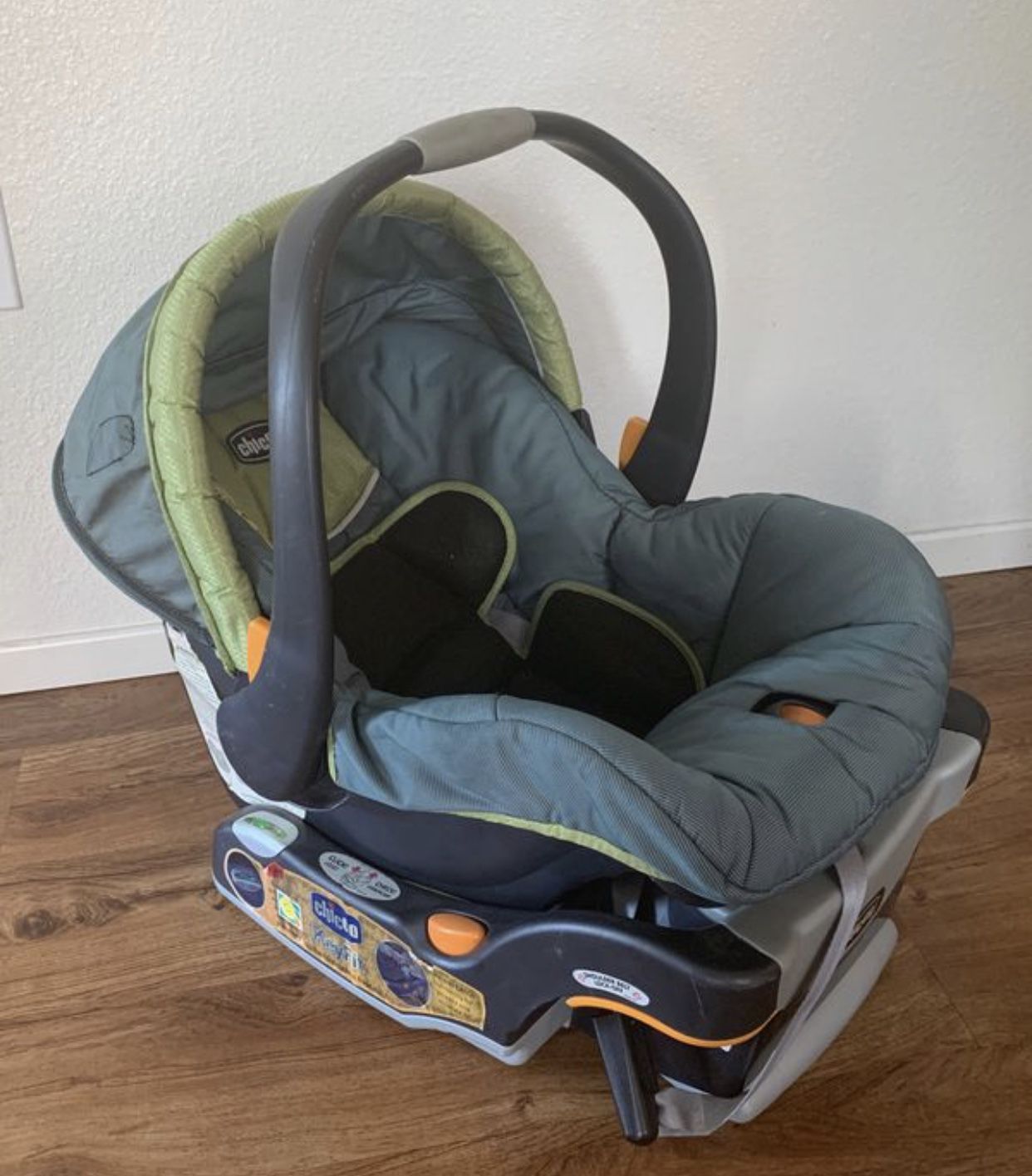 Chico Baby car seat