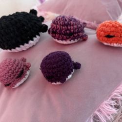 crochet whales