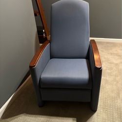 2 Blue recliner chairs