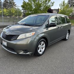 2011 Toyota Sienna