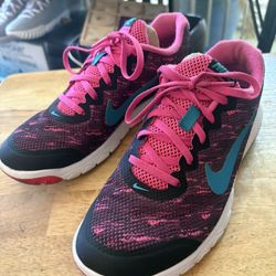 Nike Flex Experience RN4