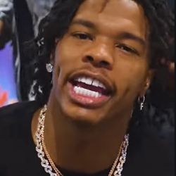 Lil Baby with NLE Choppa Tixs 