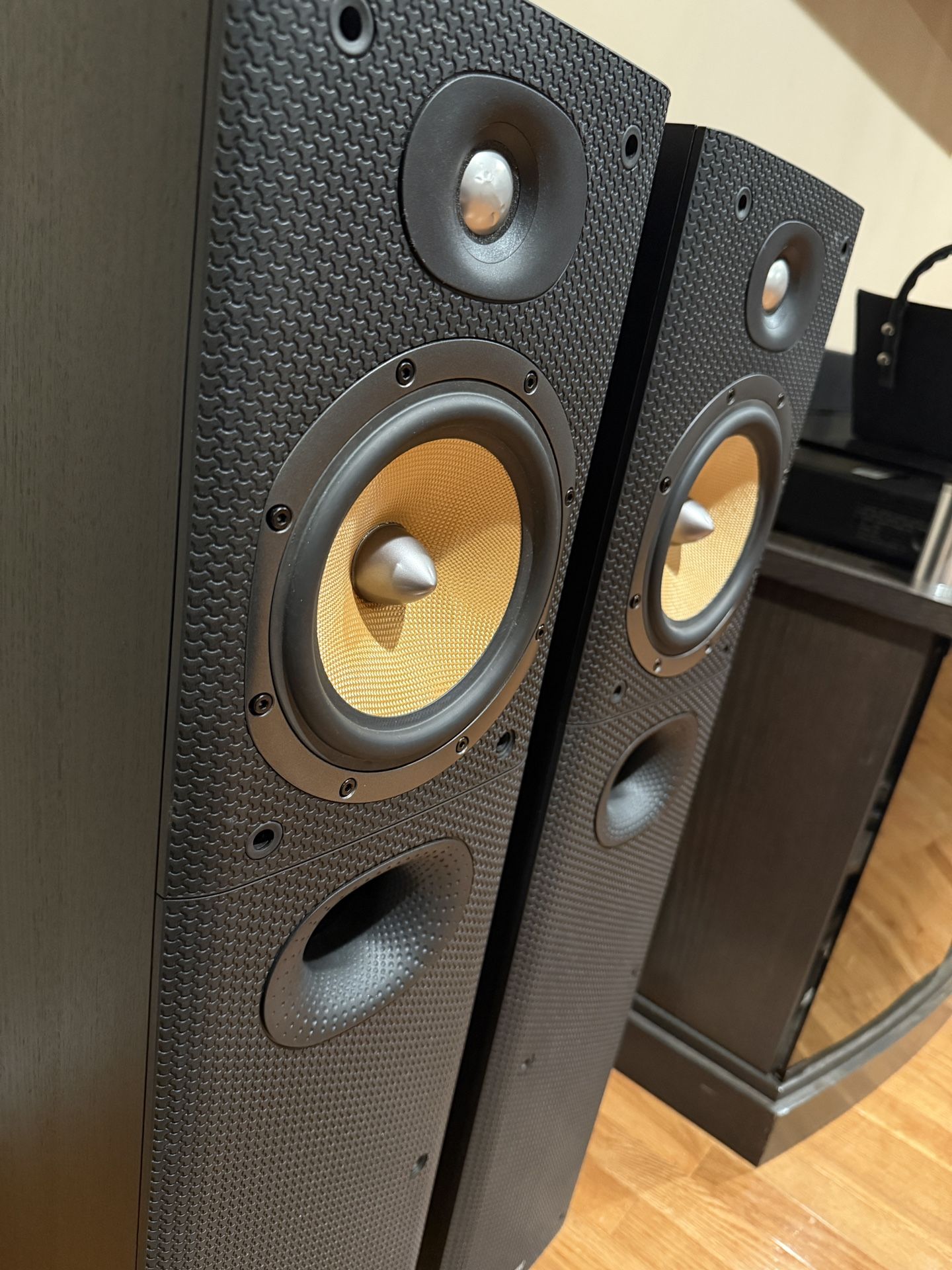 Bowers & Wilkins B&W model DM 602.5 S3