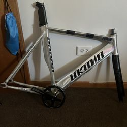 Unknown Fixie Frameset 