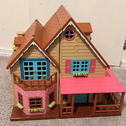 Calico critter house