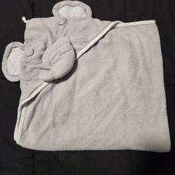 Infants Hooded Elephant Bath Towel