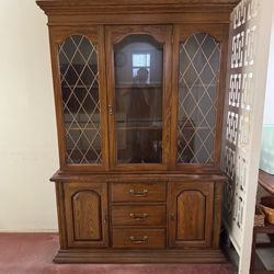 Oak 2 Piece China Cabinet Good Condition