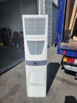 TopTherm wall-mounted cooling unit Blue e 0.3 - 4 kW