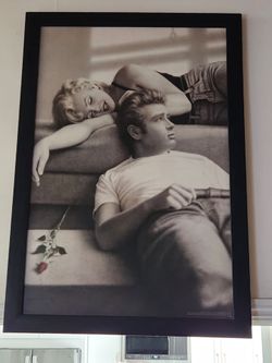 Marilyn Monroe and James Dean frame