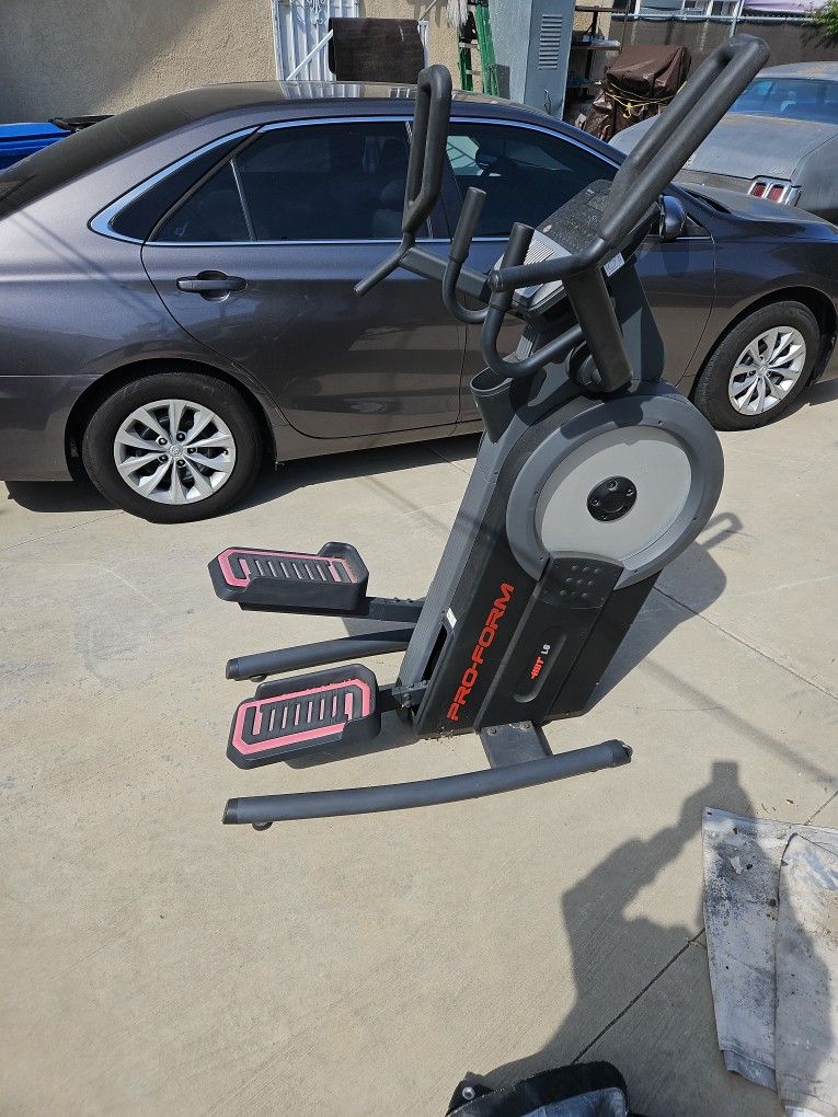 Pro-form Elliptical