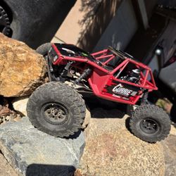 Axial Capra R/C 1/10 Crawler truck car