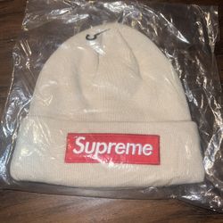 SUPREME NEW ERA BOX LOGO BEANIE FW24 STONE