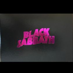 Black Sabbath THE END TOUR book.
