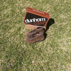 Vintage dunham tyroleans Ladies Hiking Boots Size 81/2