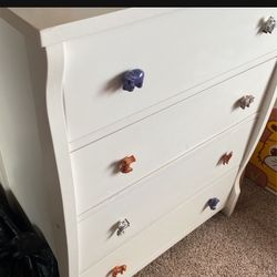 Dresser With Animal Knobs 