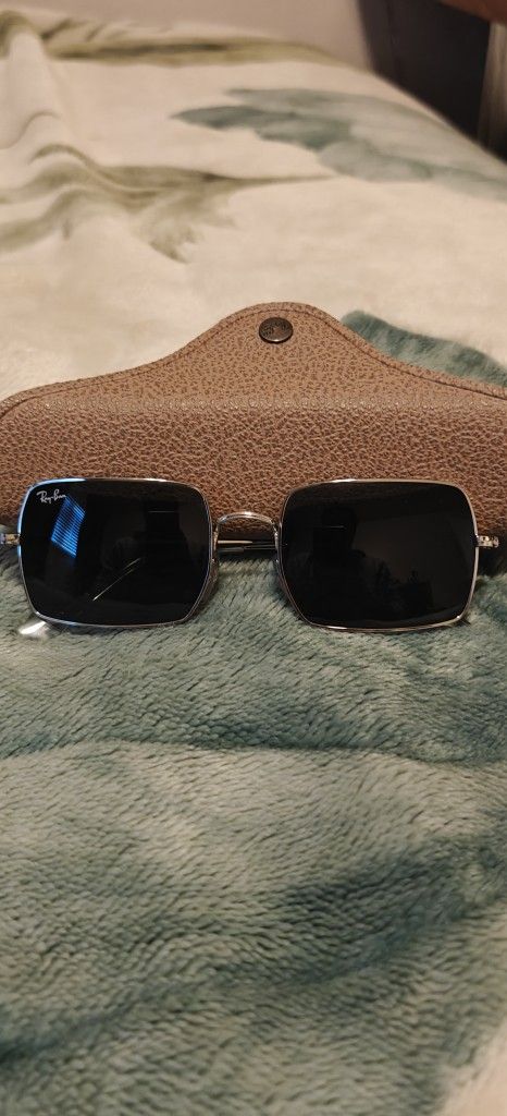 Rectangular Ray-Ban Sunglasses Silver