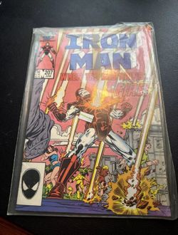 Iron Man #207 "When The Sky Rains...Fire!" Marvel Comics 1986 VF/NM