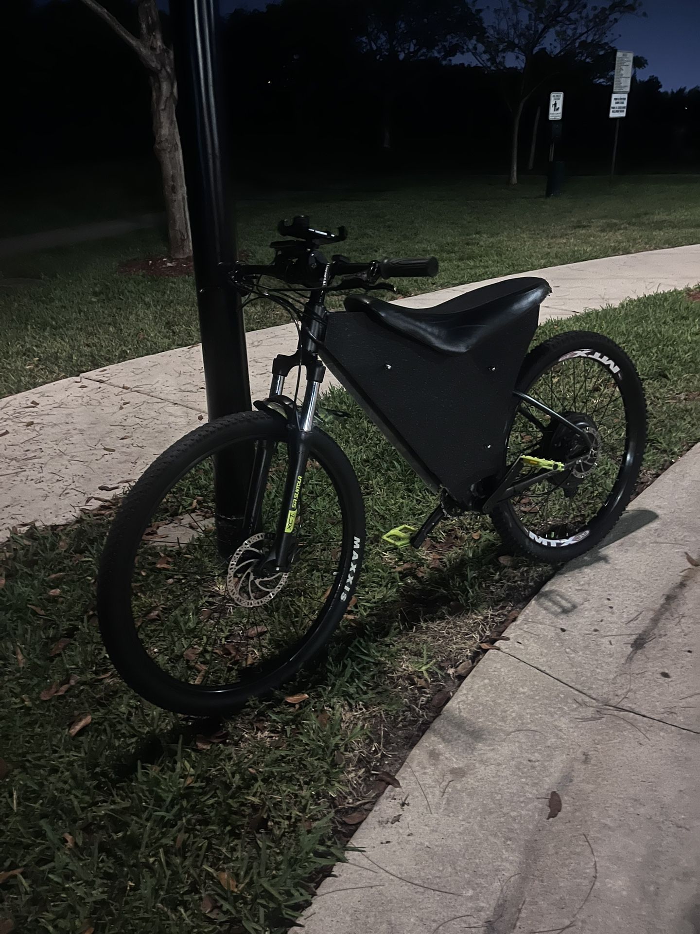 E Dirt Bike 72 Volt