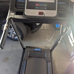 Treadmill 