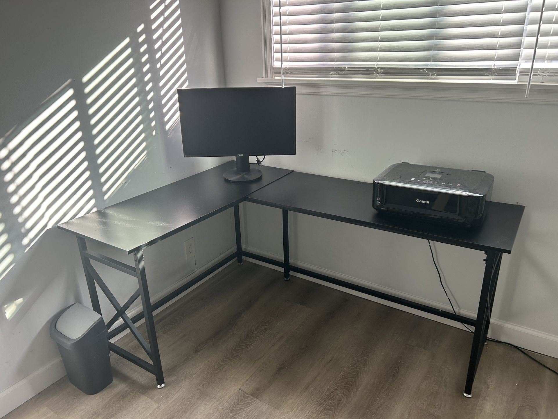 Reversible L-Shape desk (black)