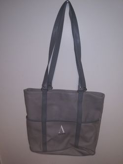 Women's handbag vintage purse avon bag