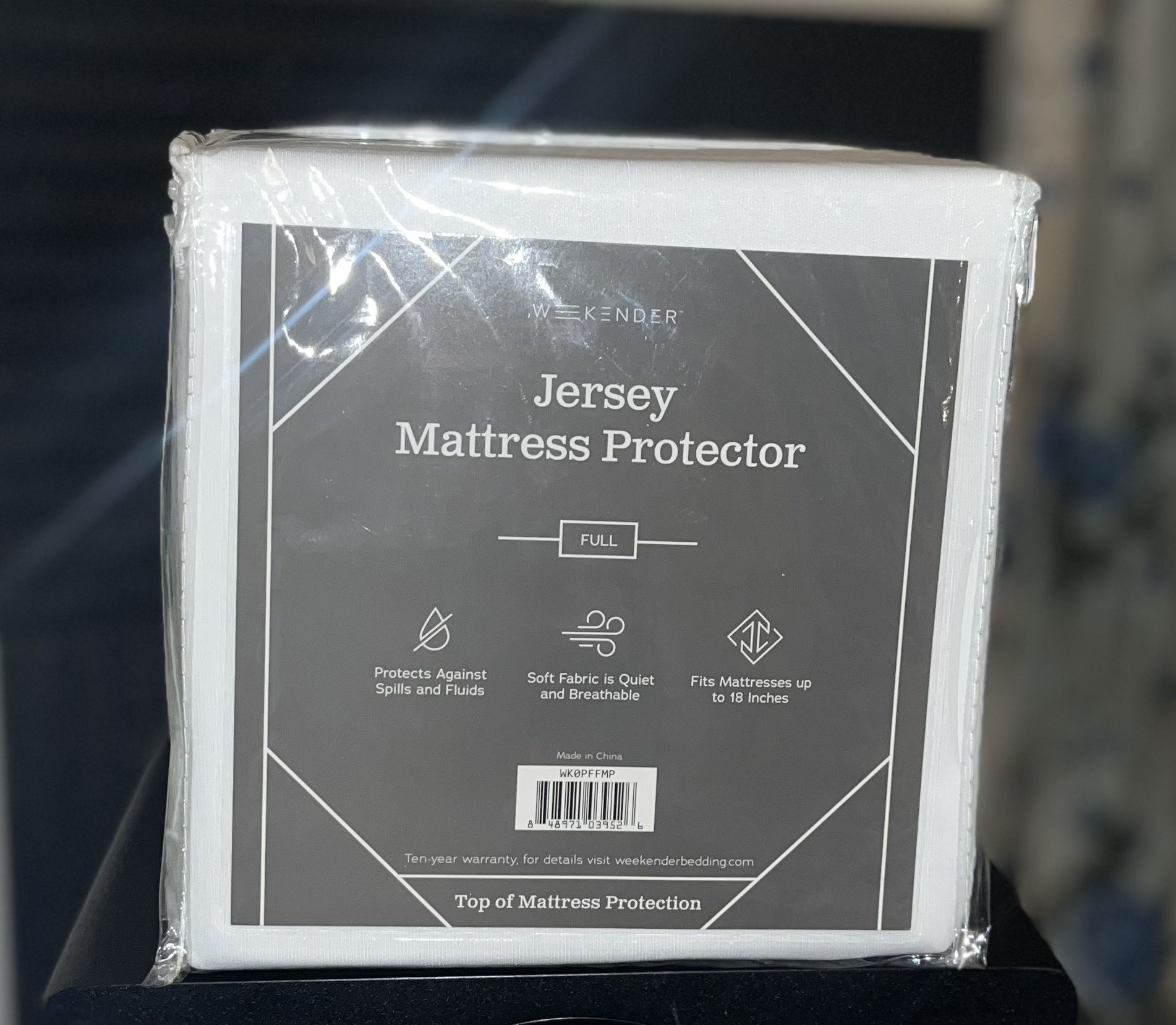 Weekender Jersey Waterproof Mattress Protector Quiet Soft Full Size 