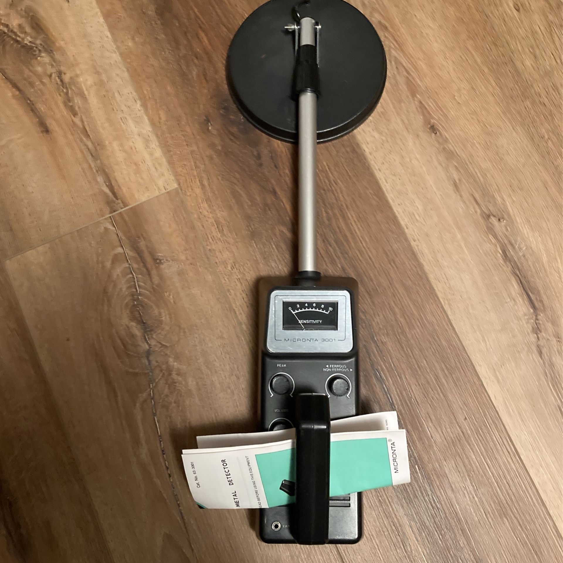 Perfect Condition Metal Detector By Micronta With Owners Manual Ready To Use Model 3001