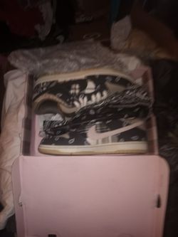 Nike Sb Dunks Low Price Qs Travis Scott