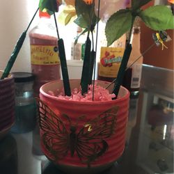 11 vases Filled With Fake Flower Pens $5 Each