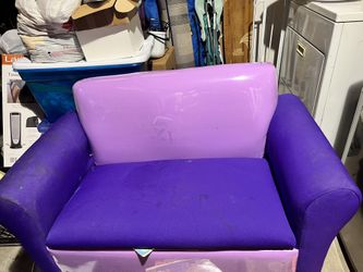 Kids/ Toddler Love Seat