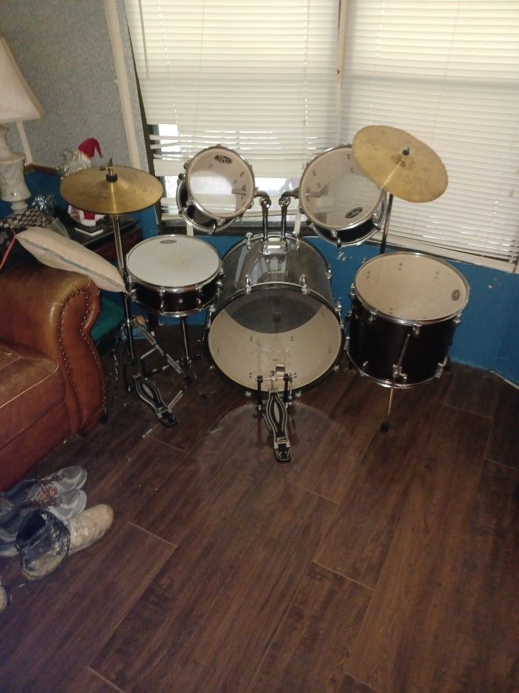 Drum Set