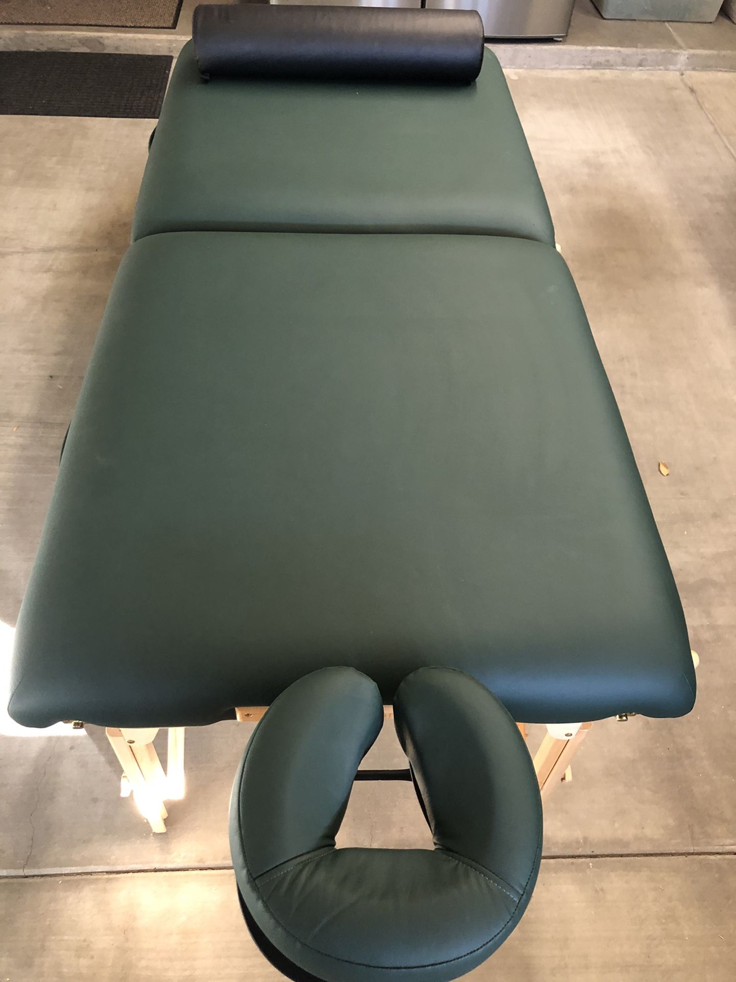 EarthLite Massage Table/Bed