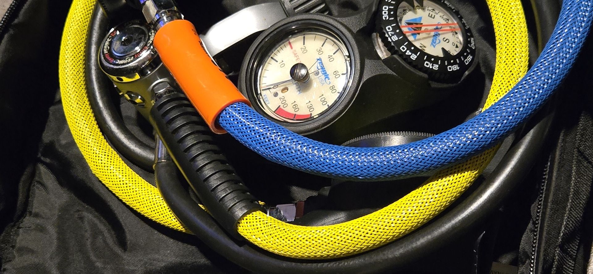 Brand New Zeagle Reg Set with Case!