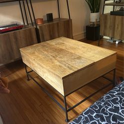 West Elm Lift Top Coffee Table 