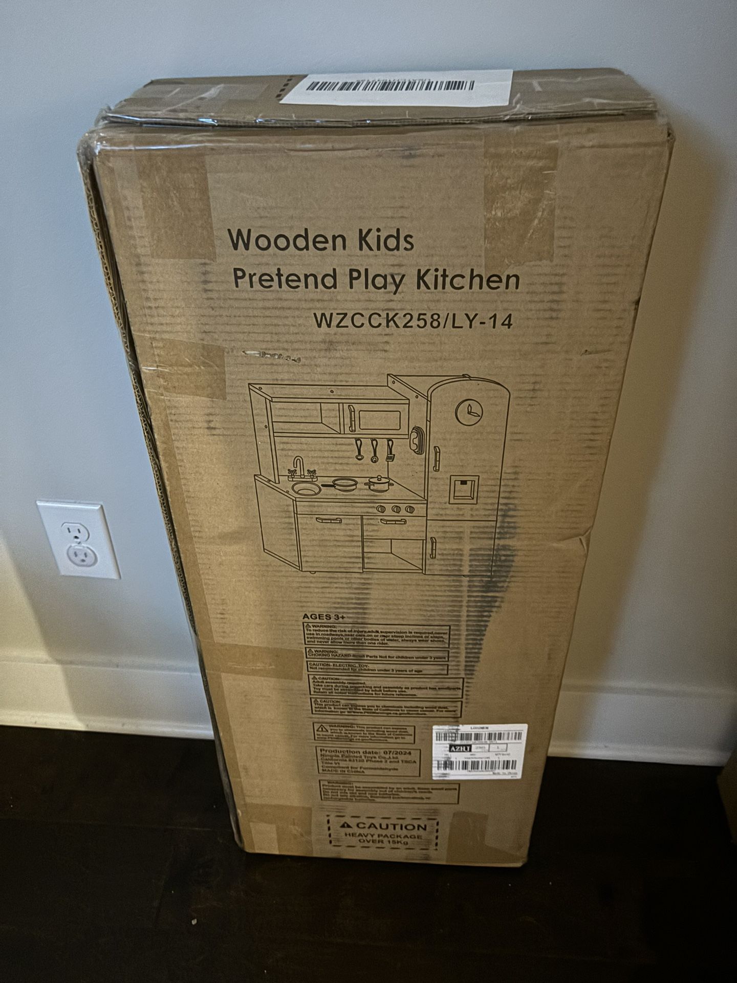 brand new wooden white kids kitchen set