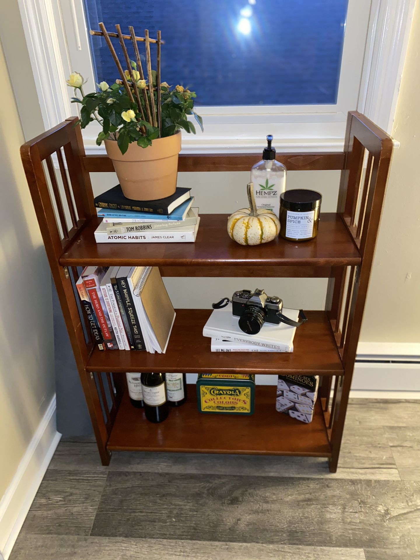 Oak wood foldable stackable bookshelves