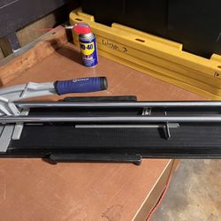 Kobalt Tile Cutter