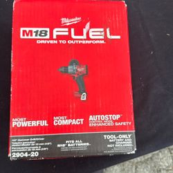 Milwaukee M18 18V Lithium-Ion Brushless Cordless 1/2 In .Hammer Drill/Driver (tool-only 