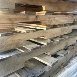 Pallets Free