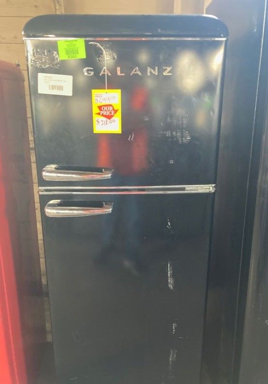 Refrigerator