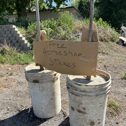 Free Horseshoe Stakes