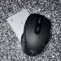 Black Wireless Mouse 