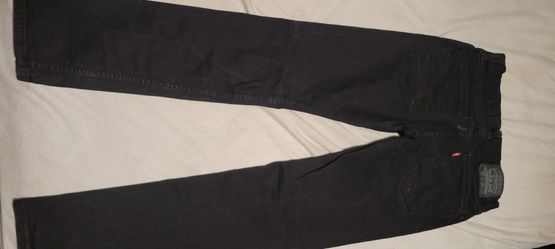 ⁸Levi's Pants for Men