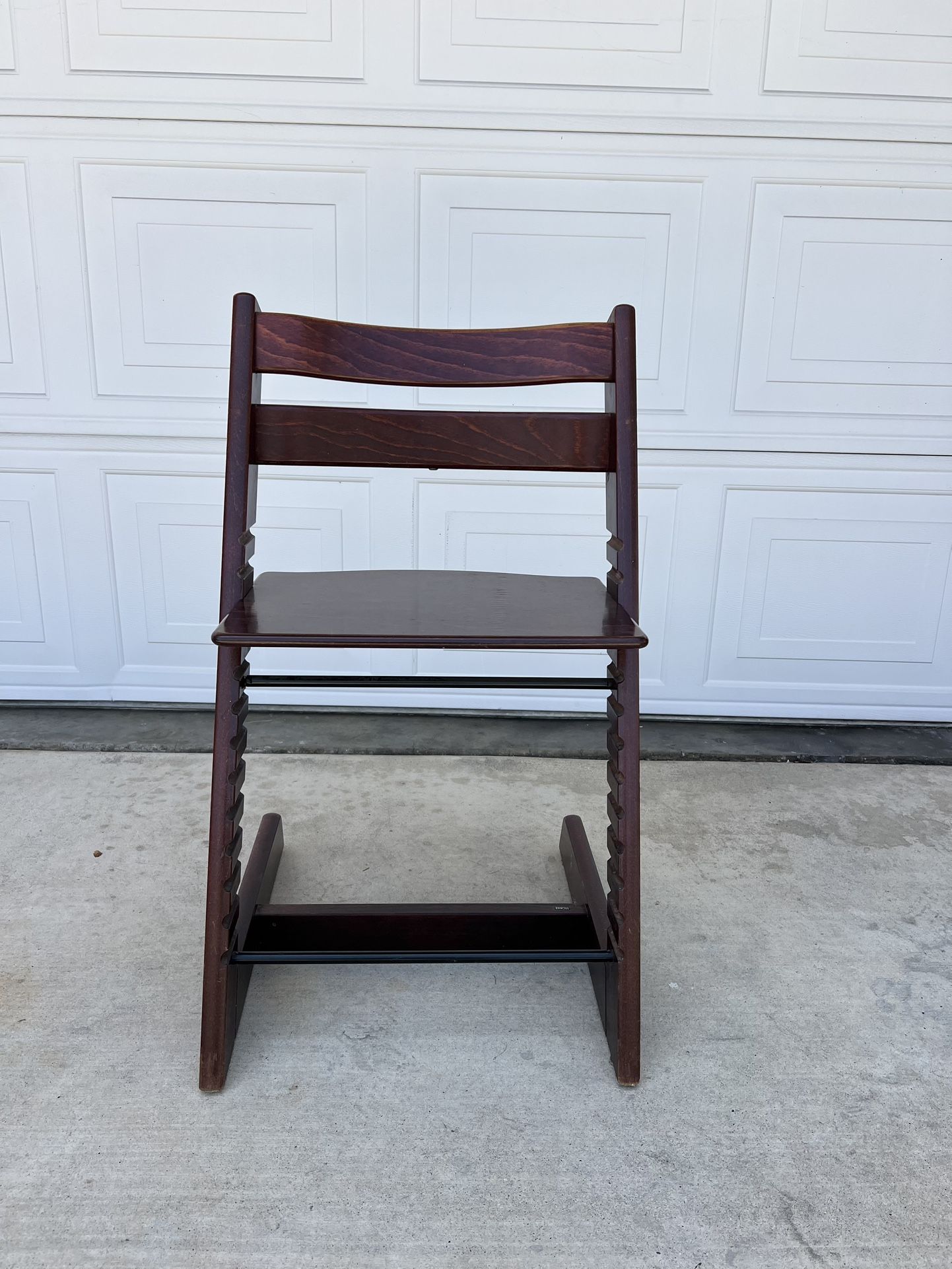 STOKKE TRIPP TRAPP CHAIR