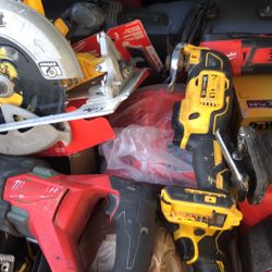 Power Tools Milwaukee/Dewalt 