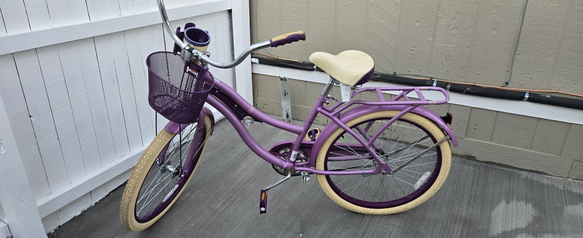 Women's Huffy 24" Cruiser 