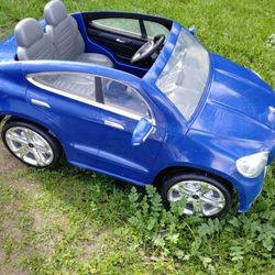 Full Size Power Wheel ,$40 No Battery And Charger.